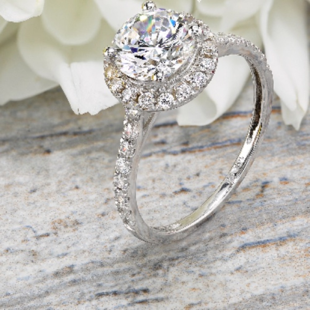 18k solid white gold wedding halo ring size 6.25